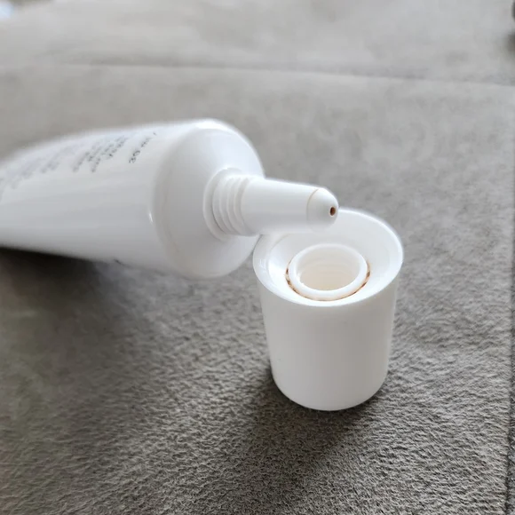 Bundle Arrow Universal Skin Tint 1 oz Tarte Shape Travel 22N 29N Lt Med Neutral - Picture 4 of 7